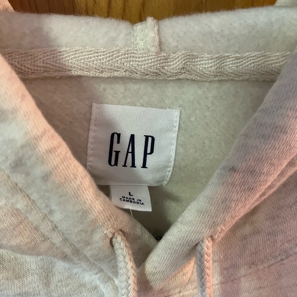 NWT GAP signature Arch logo hoodie L - Picture 3 of 7